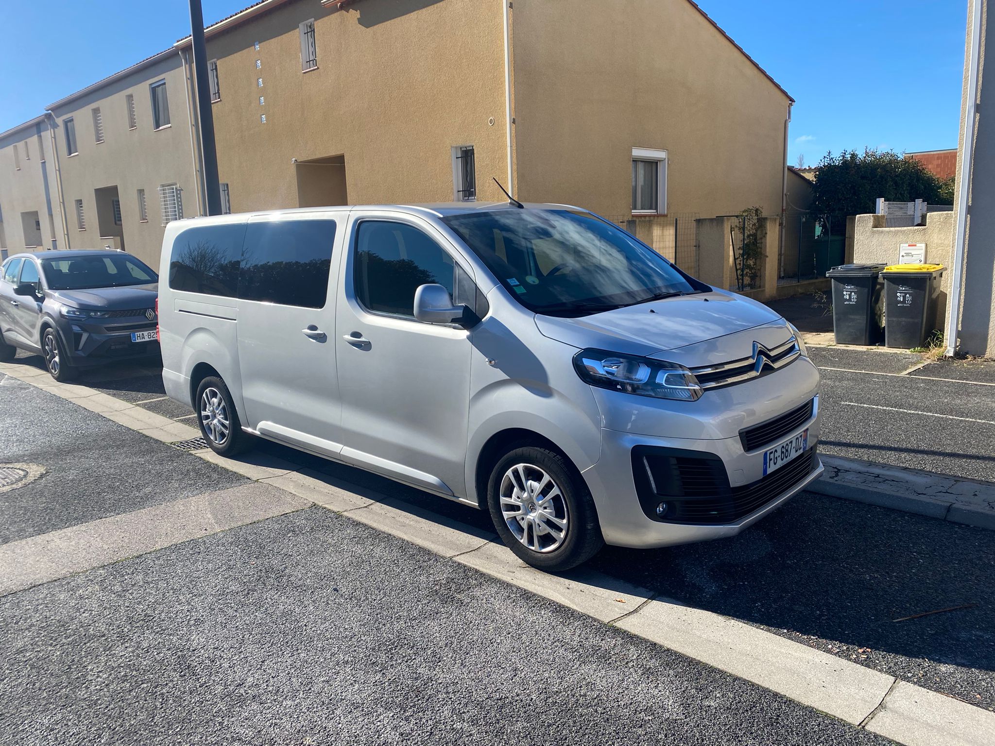 Axurit Taxi
